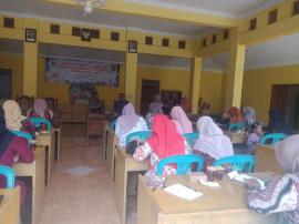 Perempuan Berdaya, Menyiapkan Generasi Emas 2045